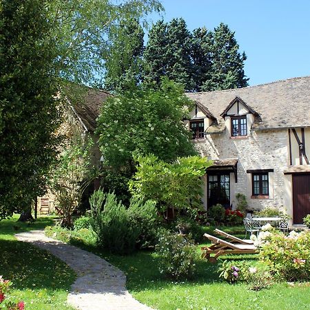 Le Clos Dormont Saint-Étienne-sous-Bailleul Eksteriør billede