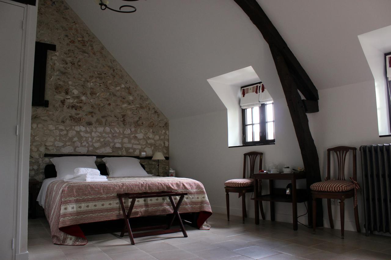 Le Clos Dormont Saint-Étienne-sous-Bailleul Eksteriør billede