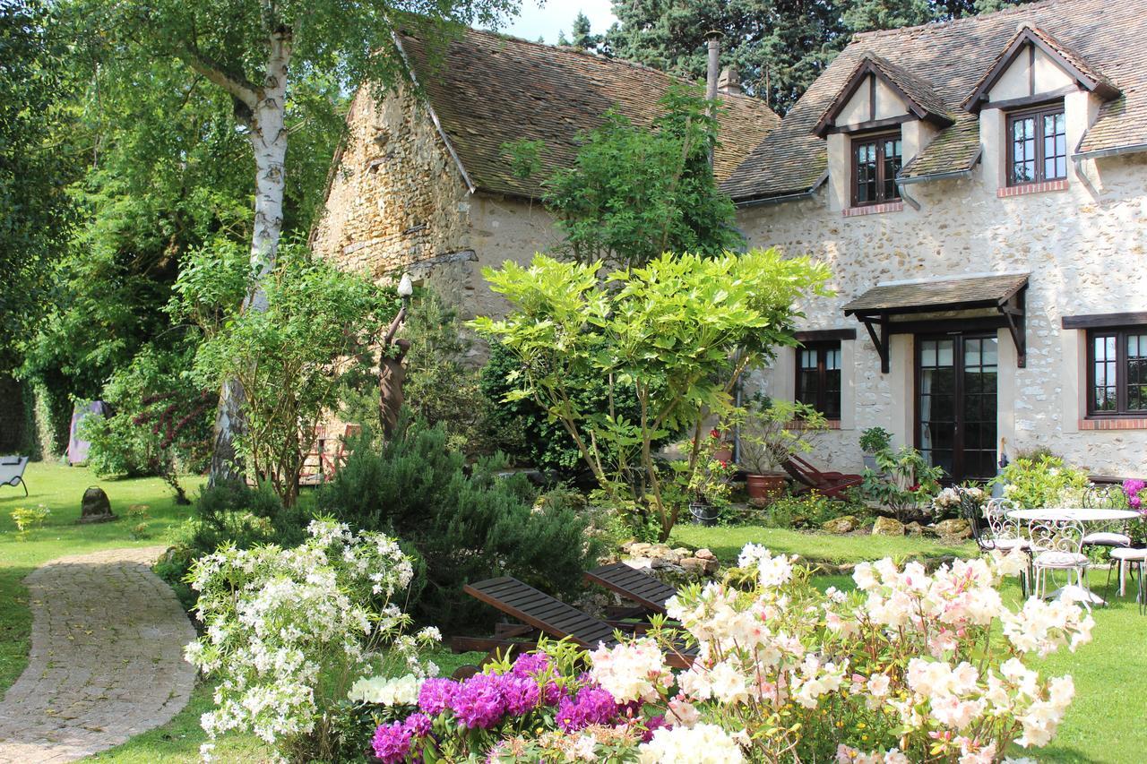 Le Clos Dormont Saint-Étienne-sous-Bailleul Eksteriør billede