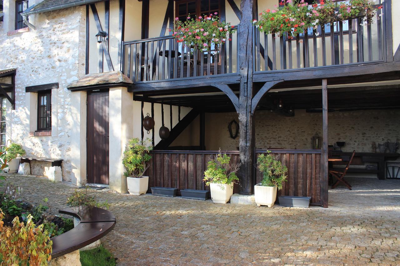 Le Clos Dormont Saint-Étienne-sous-Bailleul Eksteriør billede