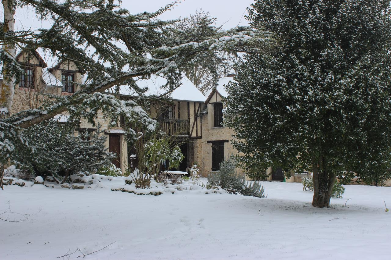 Le Clos Dormont Saint-Étienne-sous-Bailleul Eksteriør billede